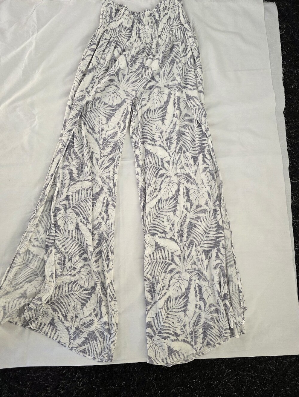 ReWash Smocked Waistband Resort Wear Or Festival Split Leg Pull On Pant - Picture 1 of 4